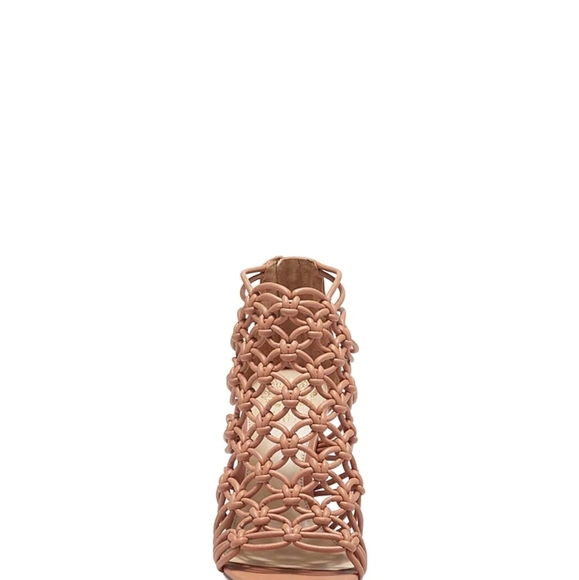 Shoes - Picture 2 of 7